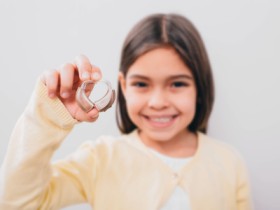 Find Top-Notch Hearing Aid Services Near You at Auricle Solution